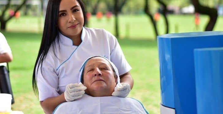 Pirinç Sütü ile Evde Yüz Toniğini Kendiniz Yapın Biz Biliyoz