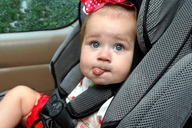 bebeklerde oto koltuğu kullanımı