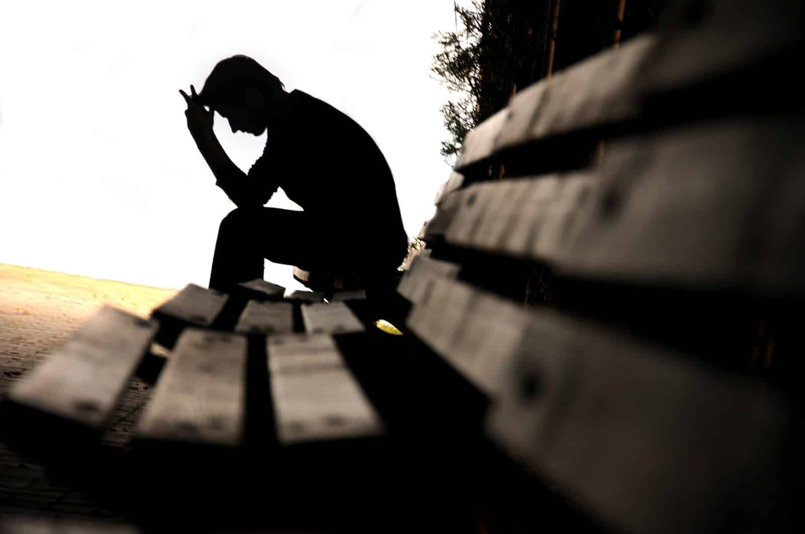 Öğrenilmiş Çaresizlik Nedir? Öğrenilmiş Çaresizlik Belirtileri Nelerdir?